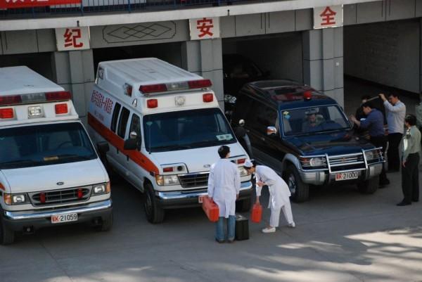 西宁救护车转院